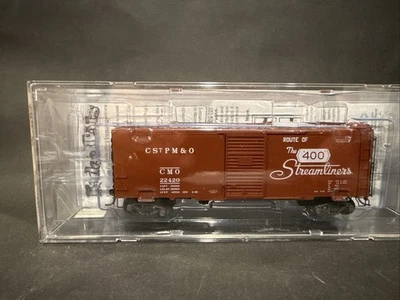 Kadee 4080 Chicago St Paul Minneapolis & Omaha Road #22420 40' PS-1 Boxcar - Image 1 of 4