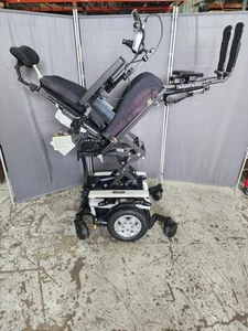 PRIDE QUANTUM Q6 3.0 Ilevel WHEELCHAIR W/12" POWER SEAT LIFT TILT,RECLINE & LEG, - Picture 1 of 13