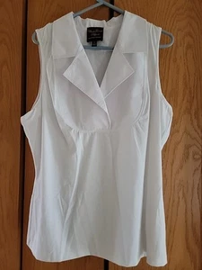 Under Cover Agent by Kathleen Kirkwood weißes ärmelloses Top Größe 1X - Bild 1 von 3