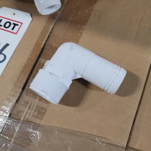 Waterway 411-6520 90° Plastic Pipe Elbow 1.5" MPT x 1.5" Hose Barb | New - Picture 1 of 2