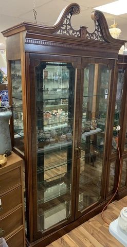 VTG 1950s MCM American of Martinsville Solid Mahogany Curio Display Cabinet 89"H Cover
