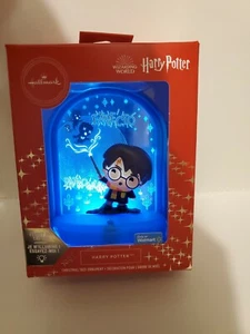 HARRY POTTER Christmas Tree Ornament Light Up Wizarding World Hallmark New - Picture 1 of 8