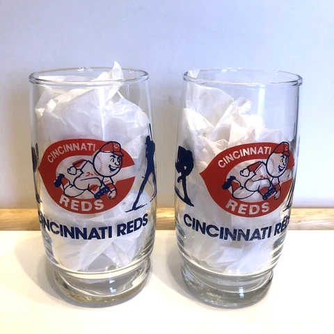 2 Vintage Cincinnati Reds MLB Baseball Drinking Glass Pair Player Silhouette Cover