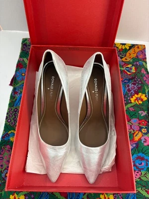 DONALD J PLINER PHILLO-LB Women's Silver NYE Glitter Pump 9M NWOB Made in Spain - Image 1 of 4