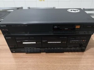 SANYO SISTEMA Hi-FI LETTORE MUSICASSETTE DECK GIRADISCHI PHONO TUNER VINTAGE - Imagen 1 de 5