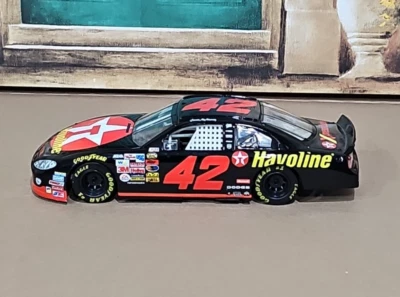 Action Nascar #42 Jamie McMurray Texaco Havoline Rising Star BANK 1:24 Diecast Foto 1 de 4