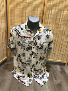 DC Comics Batman and Robin Hawaiian Button Up Shirt Super Hero Small 100% Rayon - Picture 1 of 8
