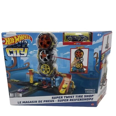Hot Wheels City Super Twist Tire Shop Playset, Spin The Key to Make Cars Travel  - Image 1 of 4