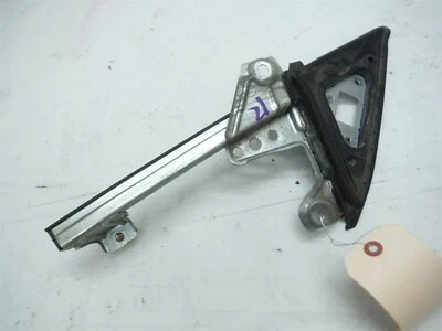 Toyota Celica St 1997 pasajero marco de puerta delantera ventana espejo montaje OEM 1996 Foto 1 de 4