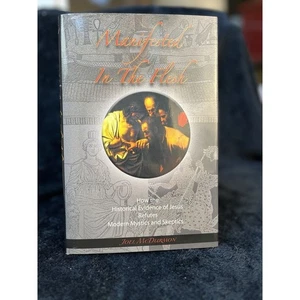 Manifested in the Flesh By Joel Durmon Published 2007 by American Vision HC - Foto 1 di 9