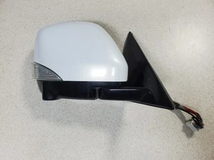2011-2017 Infiniti QX56 QX80 Passenger Right Side Door Mirror Camera White OEM - Picture 1 of 6