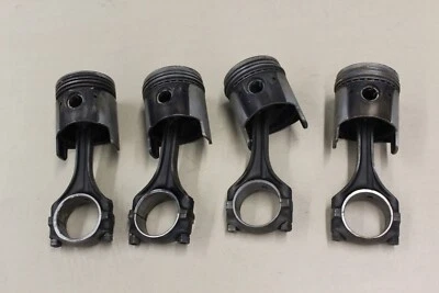 Pistones con bielas para Mercedes Benz 190SL W121. Foto 1 de 4