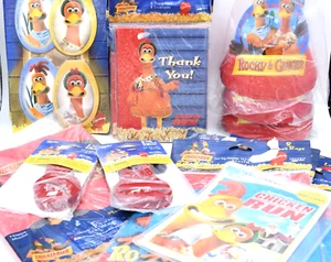 Chicken Run Party Supply Hut Gefallen Tischdecke Merch Card Ballon Film DVD Lot - Bild 1 von 8