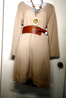 VESTIDO BANANA REPUBLIC NUEVO CON ETIQUETAS 100% CACHEMIR BEIGE L GUCCI VERSACE ANTHROPOLOGIE Foto 1 de 4