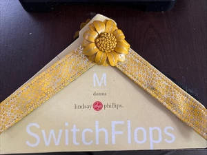 Lindsay Phillips Donna SwitchFlops Straps Size M yellow/sunflower - Picture 1 of 2