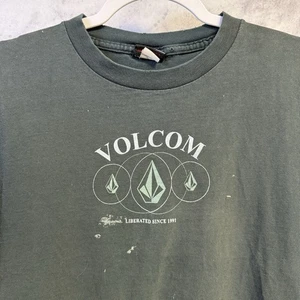 Vintage Volcom T Shirt Mens Medium 19x25 Faded Black Y2K Surf Skate - Picture 1 of 15