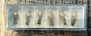 Preiser HO Scale #10340 Policemen wearing summer uniform HOn3, HOn30, HOn2 NEW - Picture 1 of 4