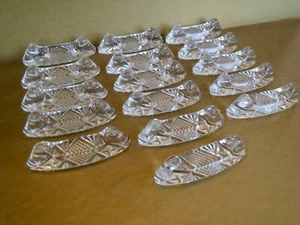 Art Deco Cut CRYSTAL Set of 16 KNIFE RESTS 2 7/8" Length - Picture 1 of 6