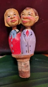 Korkenverschluss handgeschnitzt Holz mechanisch Flasche küssendes Paar - Bild 1 von 5