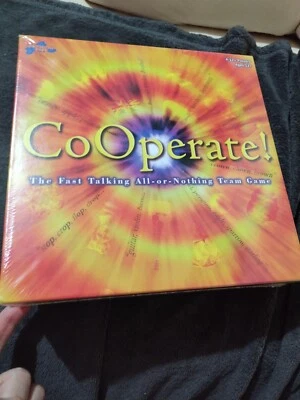 CoOperate The Fast Talking All or Nothing Quiz Board Team Game Drummond Park New - Image 1 of 3