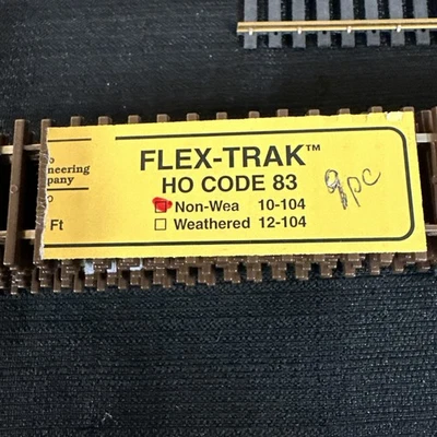 Micro Engineering 10-104 Code 83  Non-Wea HO Flex Track 27 Feet, 9 pc. 36” - Image 1 of 4