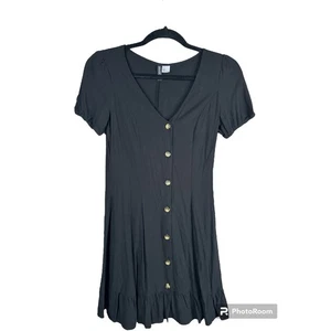 H&M Divided Fit & Flare Kleid schwarz Kurzarm Knopfleiste Rüschensaum Größe 2 - Bild 1 von 6