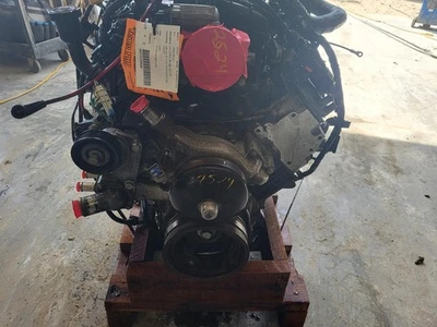 2007-2008 GM 2500-3500 6.0L Gas Engine, 230k Miles **RUNS GOOD ASK FOR VIDEO** - Image 1 of 4