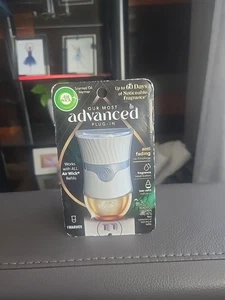 Air Wick Advanced Plug in Duftöl Lufterfrischer Ätherische Öle Wärmer NEU - Bild 1 von 3