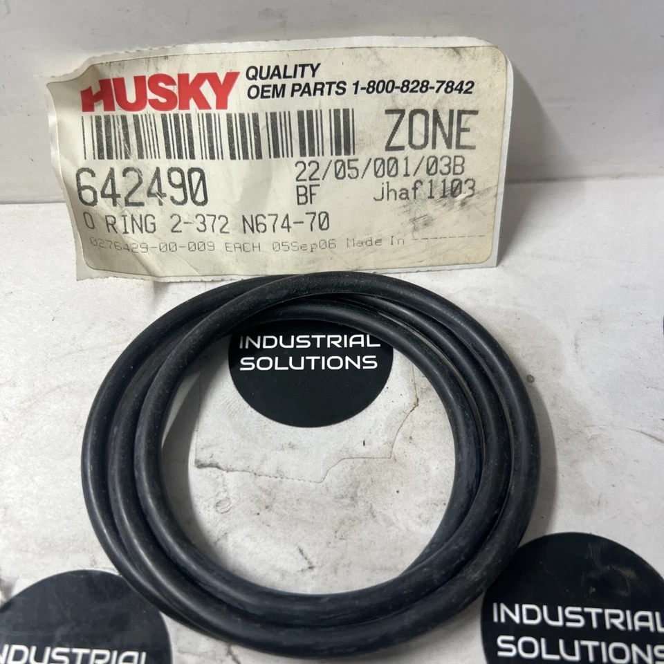 Máquina de moldeo por inyección Husky HPN 642490 junta tórica 2-372 N674-70 Foto 1 de 1