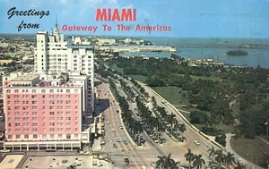 Postal de saludos desde Miami Gateway to the Americas Florida 1965 - Imagen 1 de 2