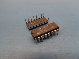 (2) MT1257-12 MICRAS 256KB 256K x 1 16 PIN 120NS DIP DRAM RAM DINÁMICA - Imagen 1 de 1