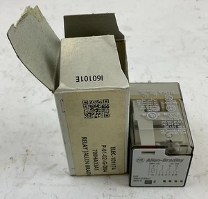 ALLEN BRADLEY 700-HA33A1 SER D 120VAC (LOT OF 2) - Picture 1 of 7