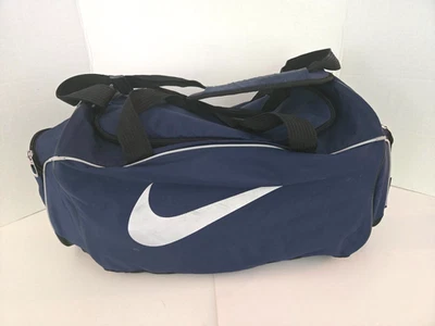 Bolsa de viaje deportiva Nike Duffel vintage de finales de 1990 19 x 10 x 13 azul y plata Foto 1 de 4