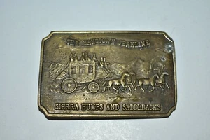 Vintage The Hangtown Jerkline Sierra Buckel und Sattelrücken Metall Gürtelschnalle - Bild 1 von 2