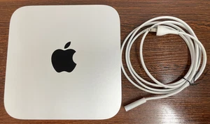 Apple Mac Mini Desktop (M1 Chip, 1TB SSD, 16GB RAM) Desktop - Excellent Cond - Picture 1 of 5