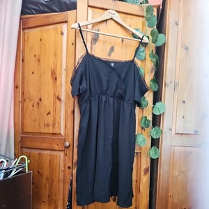 SHEIN Curve Black lace trim cold shoulder dress Plus Size 1xl 18 new LBD - Picture 1 of 2