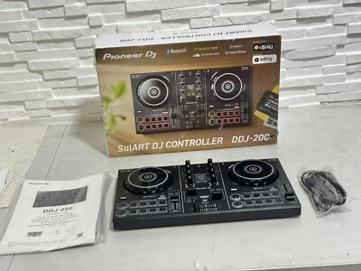 Pioneer DJ DDJ-200 Smart Controller Transition FX Auto-BPM Stereo Schwarz - Bild 1 von 4