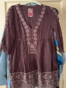 Blusa túnica Johnny Was bordada boho para mujer cuello en V marrón S - Imagen 1 de 12