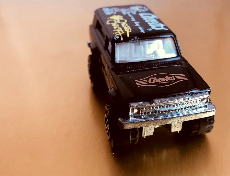 VTG 1980s JEEP CHEROKEE—MAJORETTE #236 1/64—CHESTER CHEETAH CHEETOS PROMO—FRANCE - Image 1 of 4