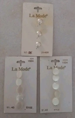 La Mode Pearlized Buttons  2-5 Count, 1 3-Count Vintage - Image 1 of 2