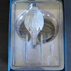 Eaglemoss Star Trek Online USS Enterprise NCC-1701-F (Federation livery) - Picture 1 of 2