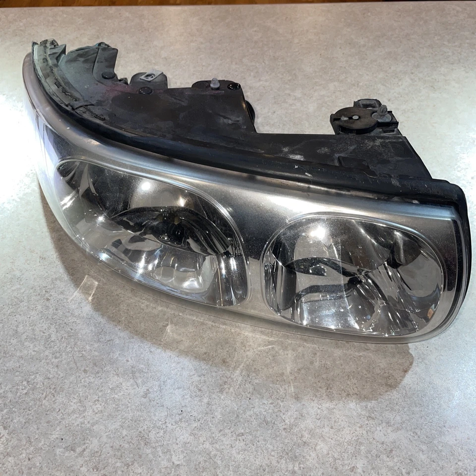 Faro pasajero derecho Buick Lesabre 2000 2005 fábrica 25710638 ¡limpio!! Foto 1 de 4