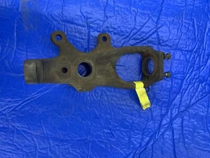 1984 - 1987 Jaguar XJ6 RH Front Suspension Knuckle - Picture 1 of 9