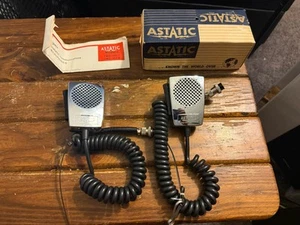 Vintage Astatic TMD-107 CB mikrofon NIEPRZETESTOWANY/CZĘŚCI Z ORYGINALNYM PUDEŁKIEM X 2 - Zdjęcie 1 z 4