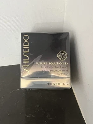 资生堂 Future Solution LX 全效防护霜 SPF 18 全新未拆封盒装 50 毫升 — 第 1/4 张图片