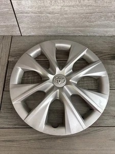 ⭐️ TOYOTA COROLLA HUBCAP RIM COVER 2014 2015 2016 2017 2018 2019 FACTORY STOCK - Picture 1 of 11