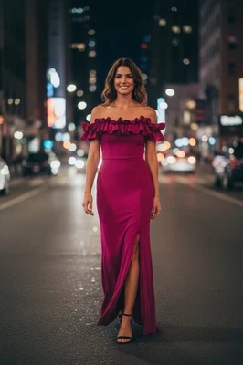 Xscape 荷叶边露肩礼服绉织高腿开衩长裙洋红色粉色 2 — 第 1/4 张图片