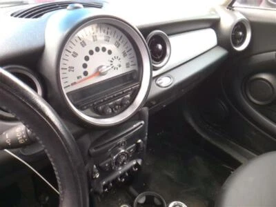 Medidor de velocímetro usado se adapta a: Mini Cooper 2012 sin navegación MPH plateado grado A Foto 1 de 4