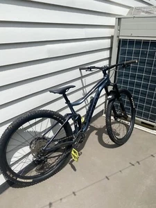 Giant Stance 2022 29’’ Model 2 Price is Negotiable - Picture 1 of 12