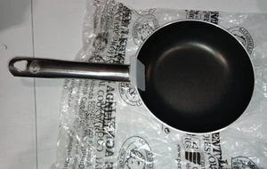 Pentole Agnelli Professional Aluminium Anti-Adherent Platinum Frying Pan. 7.87" - Picture 1 of 4